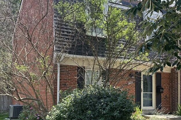2368 WHEYSTONE CT