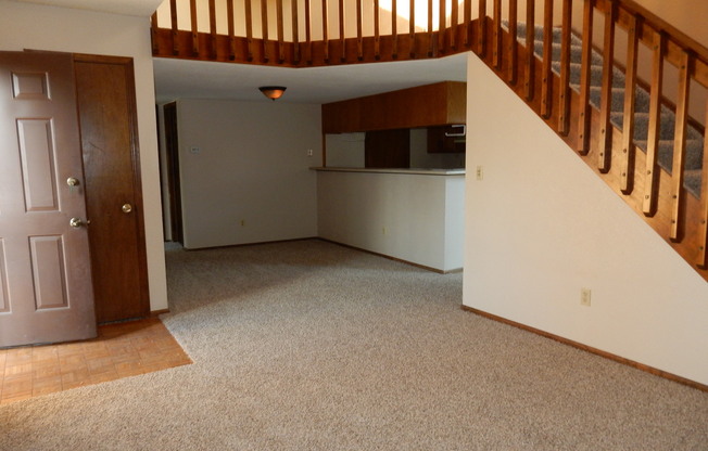 2 beds, 2 baths, $2,000