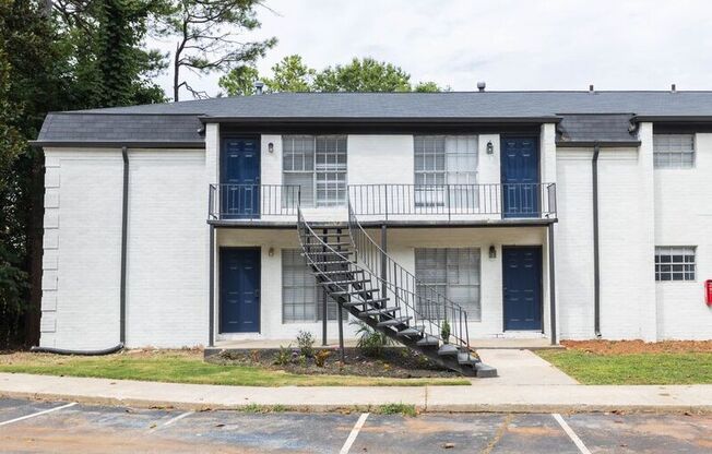 3128 CHATEAU BLVD
