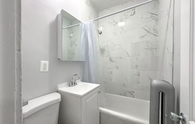 Studio, 1 bath, $1,195, Unit 4606-1C