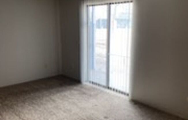 1 bed, 1 bath, 636 sqft, $710, Unit 2627-507