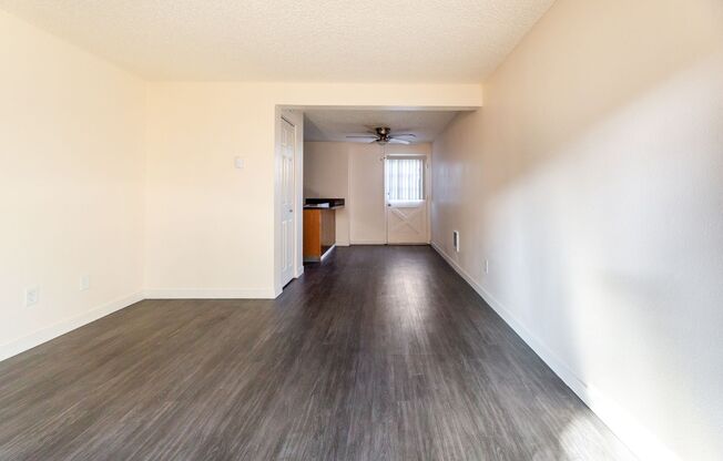 1 bed, 1 bath, 500 sqft, $1,249, Unit 53