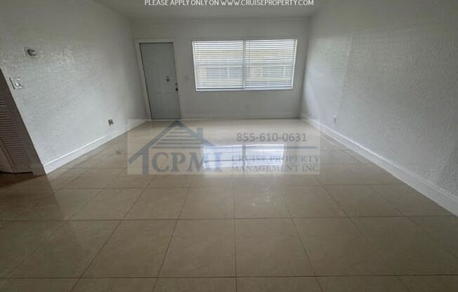 2 beds, 2 baths, 875 sqft, $1,995, Unit 558