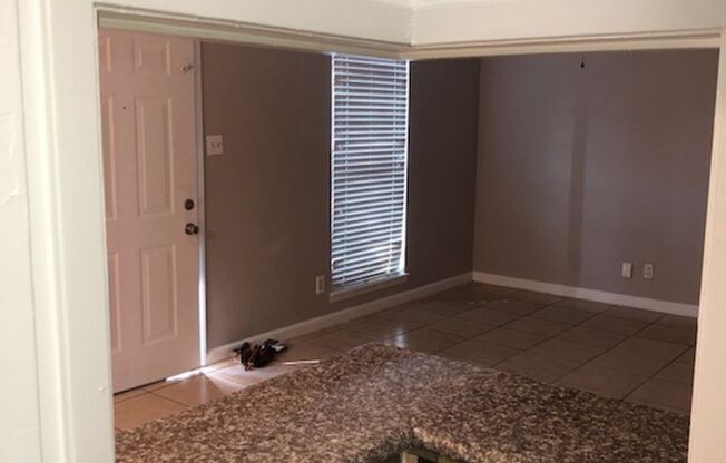 2 beds, 2 baths, 1,075 sqft, $1,300, Unit 22