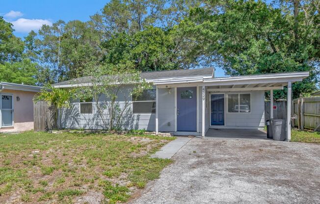 Charming 2bed/1bath Home in Tyrone/St Pete Area!