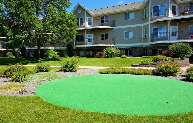 2 beds, 2 baths, 1,031 sqft, $1,425, Unit 3700106