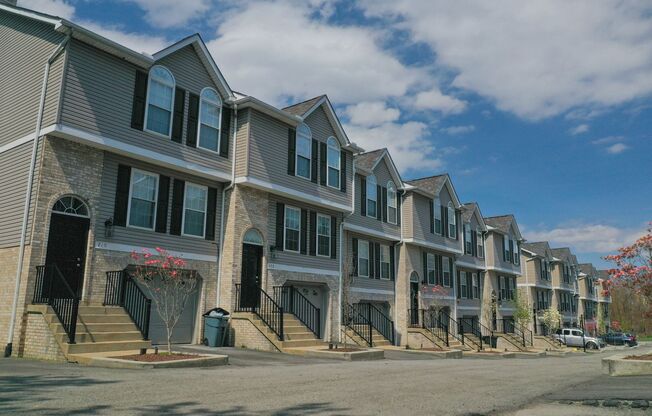 2 Bed 1.5 Bath Townhouse for Rent in Monaca, PA