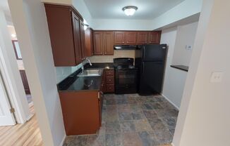 1 bed, 1 bath, 800 sqft, $1,075, Unit 31