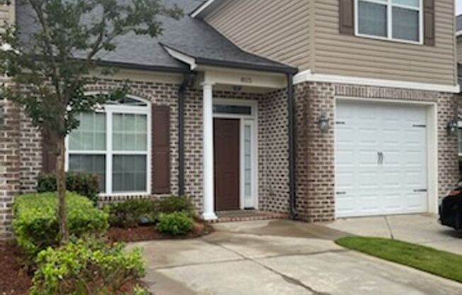 GORGEOUS EXECUTIVE TOWNHOME IN GATED COMMUNITY