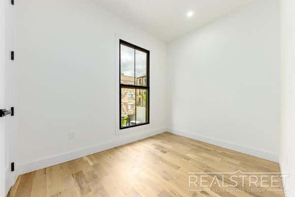 234 24 ST