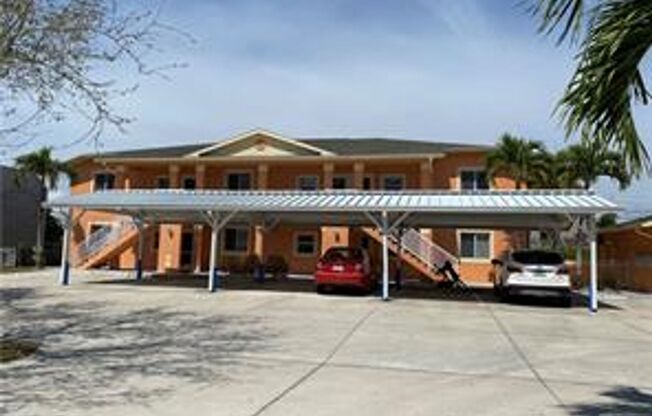 2 beds, 2 baths, 1,087 sqft, $1,450, Unit 1109 Unit 3