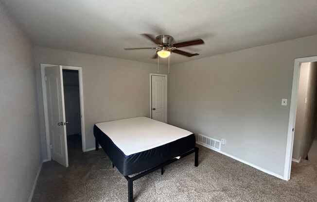 2 beds, 2 baths, $1,550