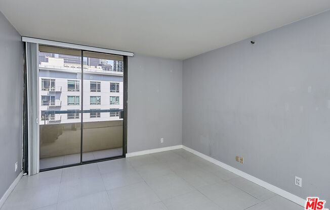 2 beds, 2 baths, 1,193 sqft, $3,300, Unit 805