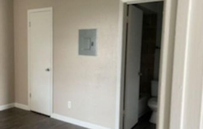 2 beds, 2 baths, 852 sqft, $1,410, Unit 175