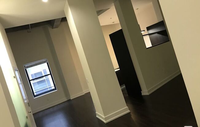 1 bed, 1 bath, 930 sqft, $2,922, Unit 1223