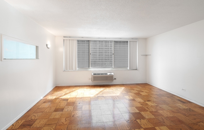1 bed, 1 bath, 550 sqft, $4,250, Unit 4F