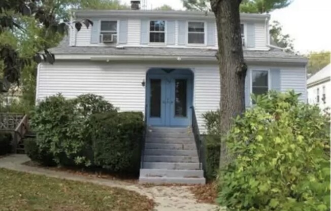 333 VLG ST