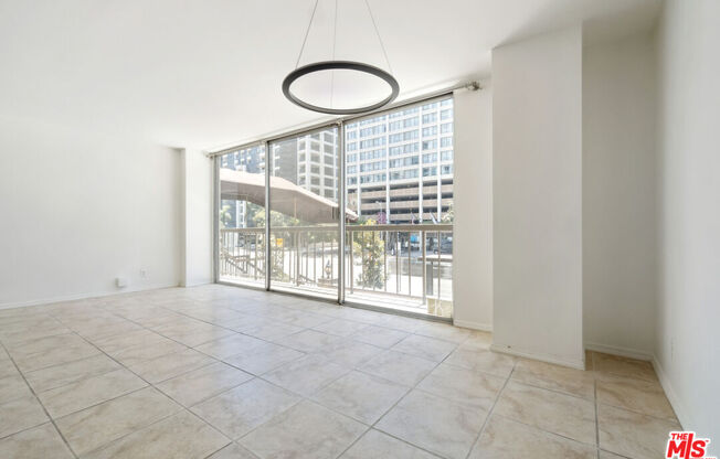 2 beds, 2 baths, 1,150 sqft, $3,750, Unit 101