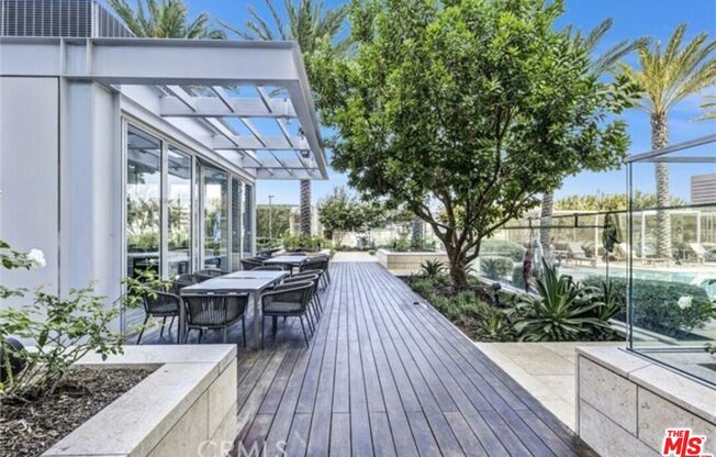 1 bed, 1 bath, 870 sqft, $3,250, Unit 2107