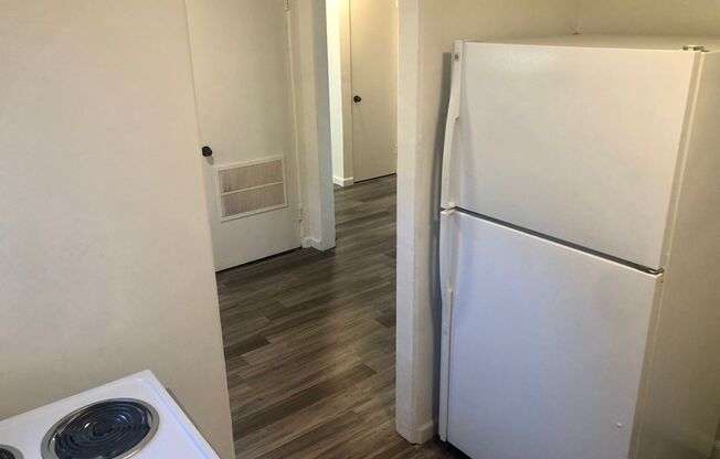 2 beds, 1 bath, 800 sqft, $850, Unit 118 A