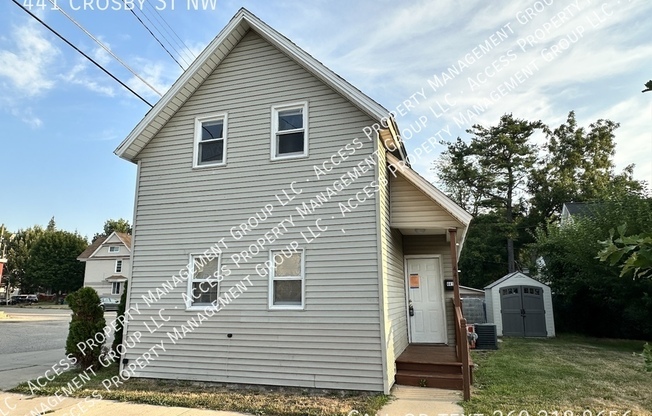 441 CROSBY ST NW
