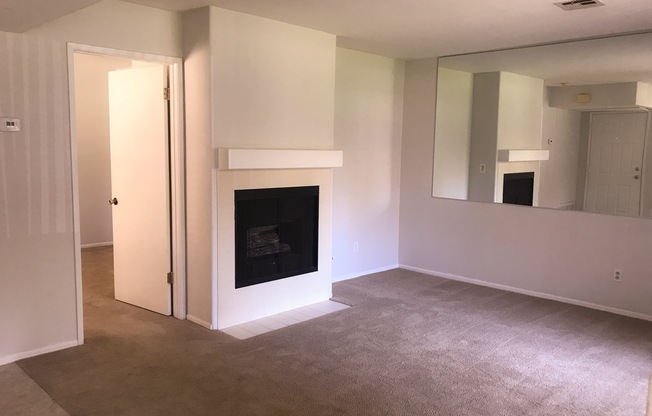 1 Bed, 1 Bath Condo - Fireplace + Private Patio w/ Washer/Dryer!