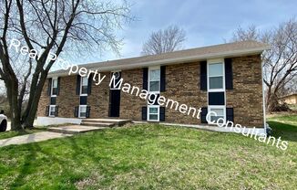 2 Bedroom in Lee's Summit - Live Security Deposit Free with Obligo
