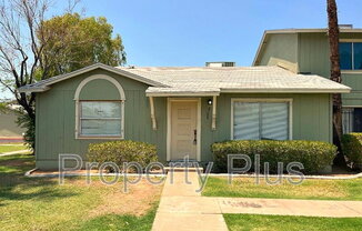 4701 N 26 LN