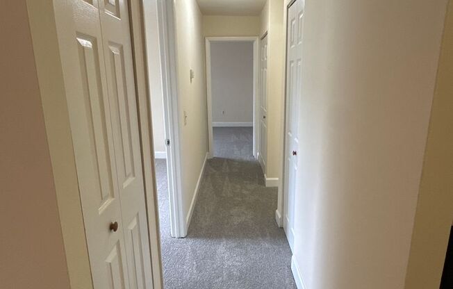 2 beds, 1.5 baths, 1,050 sqft, $1,820, Unit 3400 #303