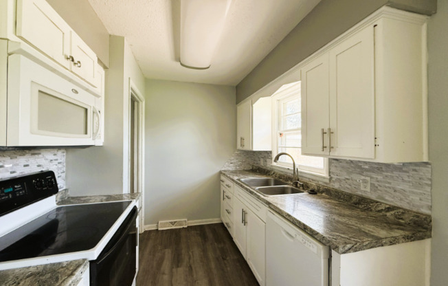 2522 S EXCHANGE