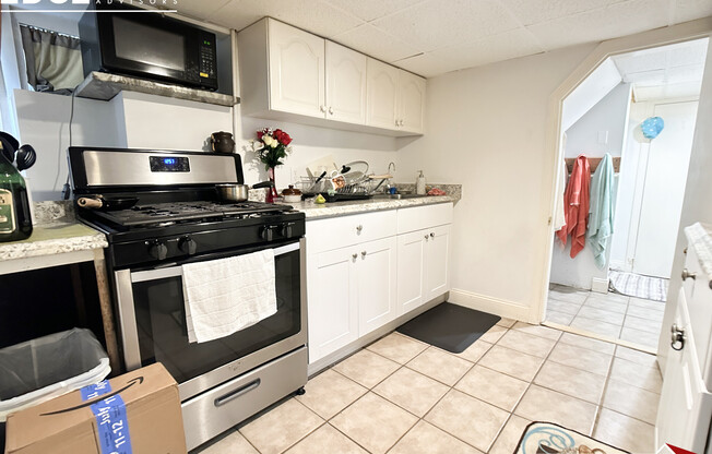 31 HOPEDALE ST