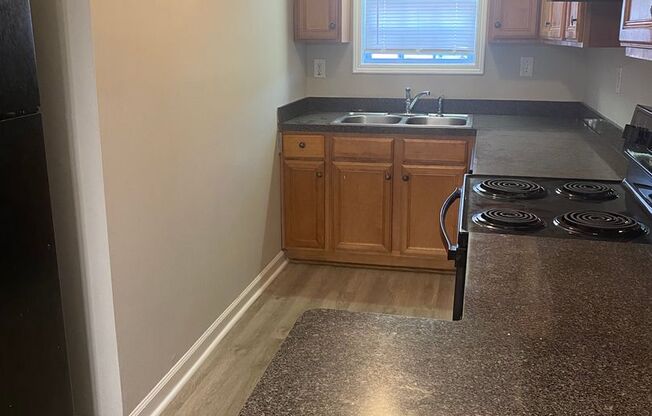 2 beds, 1.5 baths, 1,140 sqft, $1,450, Unit 104
