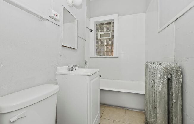 102-108 Memorial Dr