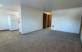 2 beds, 1 bath, 827 sqft, $1,200, Unit 113-103