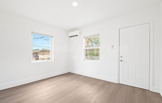 1245 NORTHWEST 60 ST