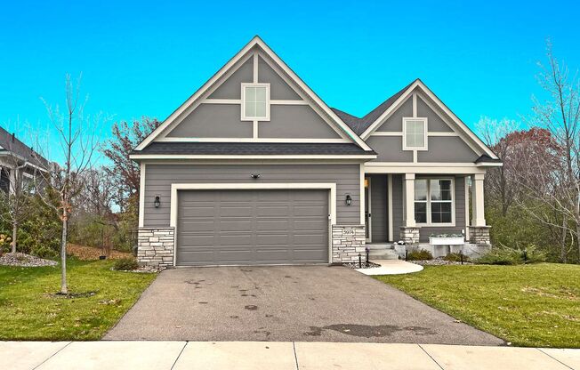 Sparkling New Spacious Hot Tub Home with Wayzata Schools is Pet-Friendly!