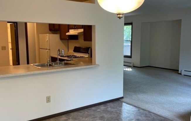 1 bed, 1 bath, 755 sqft, $1,295, Unit 327-F