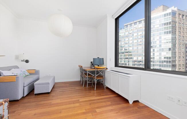 Studio, 1 bath, 379 sqft, $3,350, Unit 25P