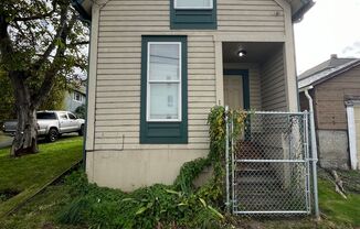 1 bed, 1 bath, $1,500, Unit 1017 1/2