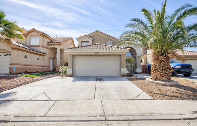 Las Vegas Pool Home Near Nellis AFB – 3 Bed / 2.5 Bath