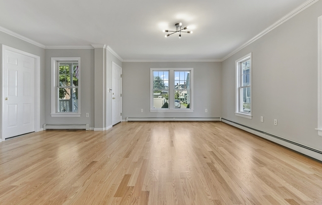 23 TAYLOR ST