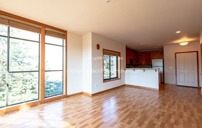 1 bed, 1 bath, $1,799, Unit 287 NE 3rd Street - 203