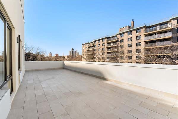2 beds, 2 baths, 1,012 sqft, $3,139, Unit 1D