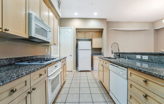 2 beds, 2 baths, $1,495