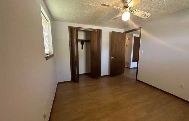 2 beds, 1 bath, $845