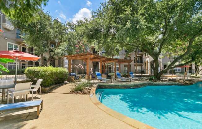 La Costa Villas in Dallas, Texas Pool with Lounge Chairs