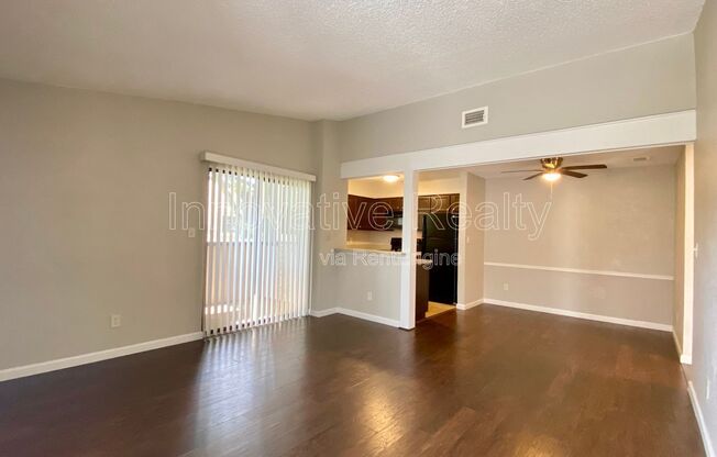 2942 Antique Oaks Circle #85