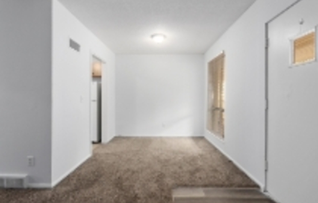 432 W 89 ST