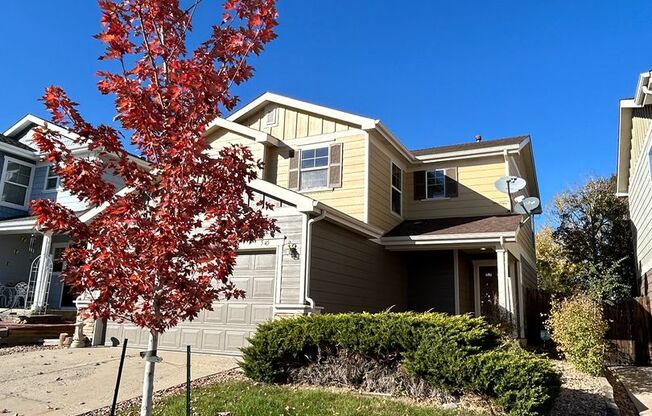 2-story House in Thornton with Attached Garage and Spacious Kitchen