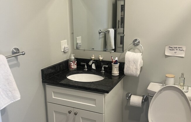 3 beds, 2 baths, 1,490 sqft, $4,000, Unit 11